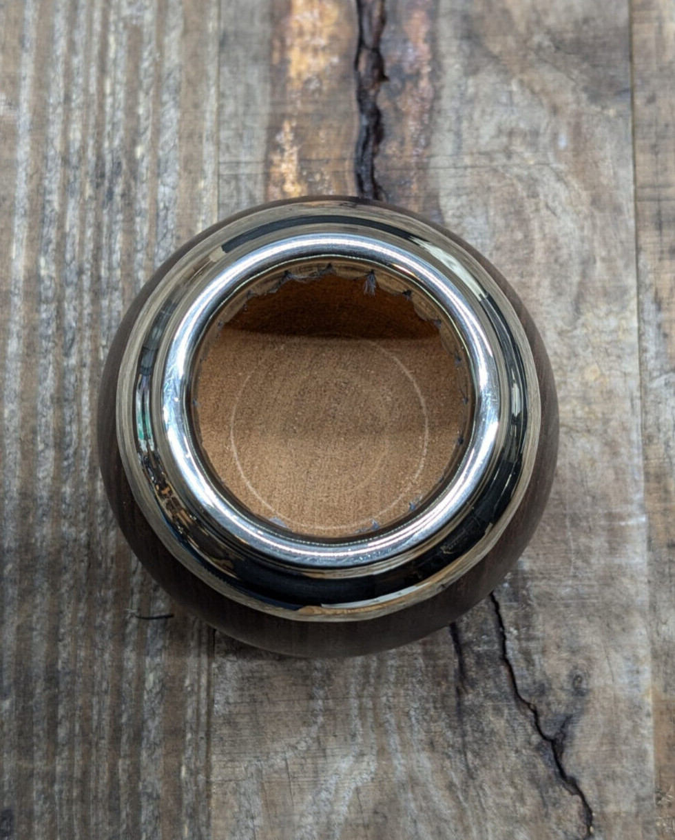 Stained Argentinean wooden (Algarrobo) Mate with metal details