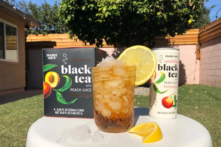 8x Cans Trader Joe’s SPARKLING BLACK TEA w/ Peach Juice Beverages