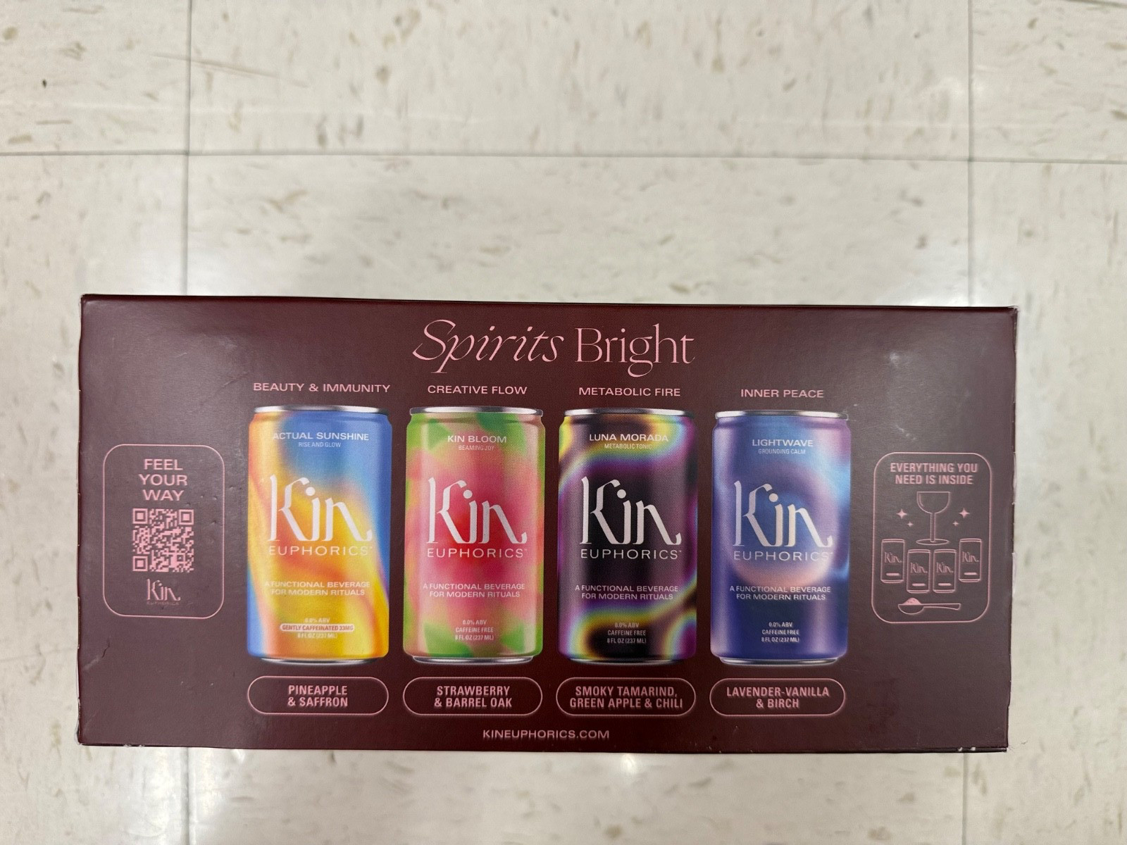 Kin Euphorics Adaptogens Spritz 8 oz 4 Pack Holiday Edt. Sugar Rim Packet Glass