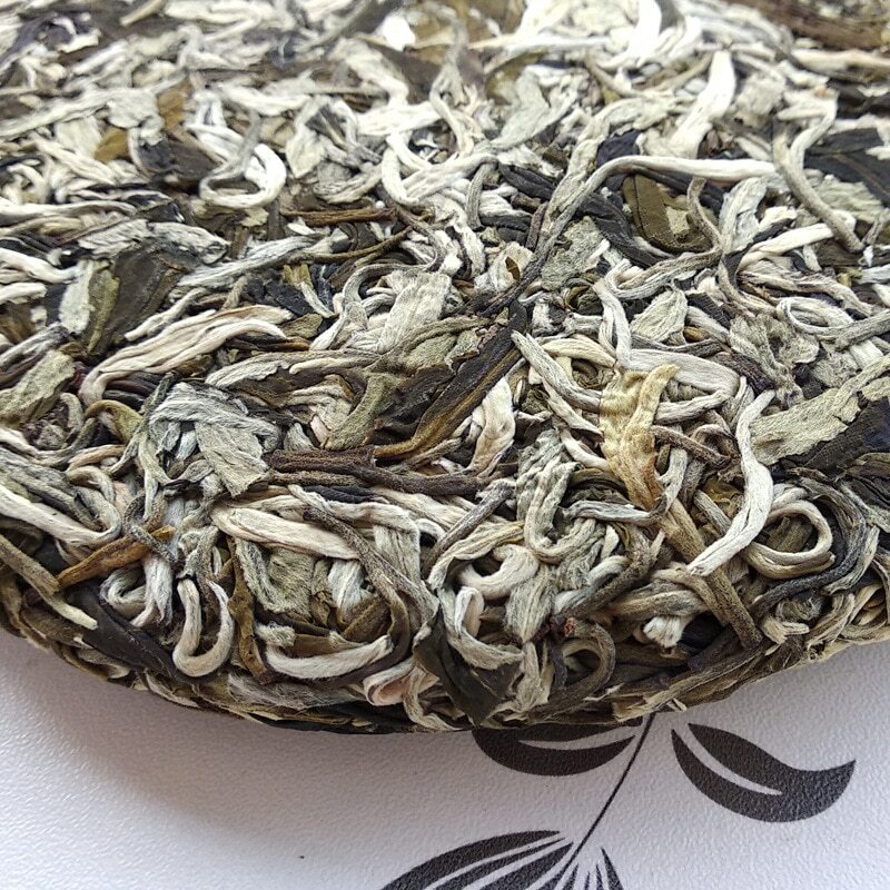 300g Authentic Fuding White Peony High Mountain Rich Aroma White Tea Cake
