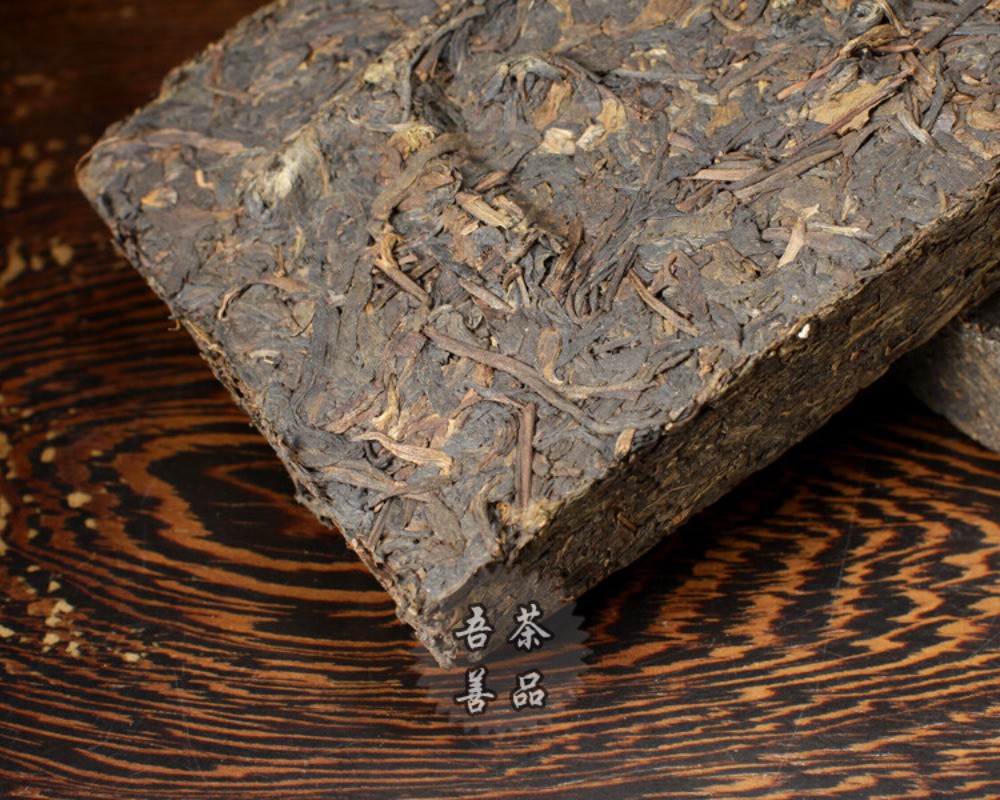 1250g Yunnan 2007 Xiaguan Ancient Tree Mellow Aroma Pu’er Tea Tea Raw Tea Brick