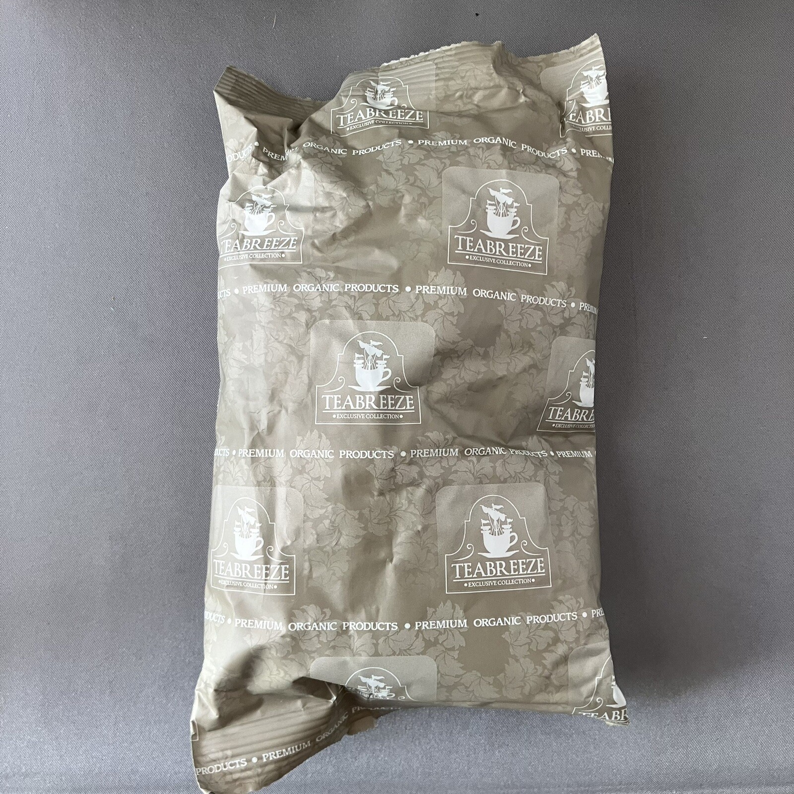 Teabreeze Organic Loose Tea with Collectible and decorative Ceramic Jar