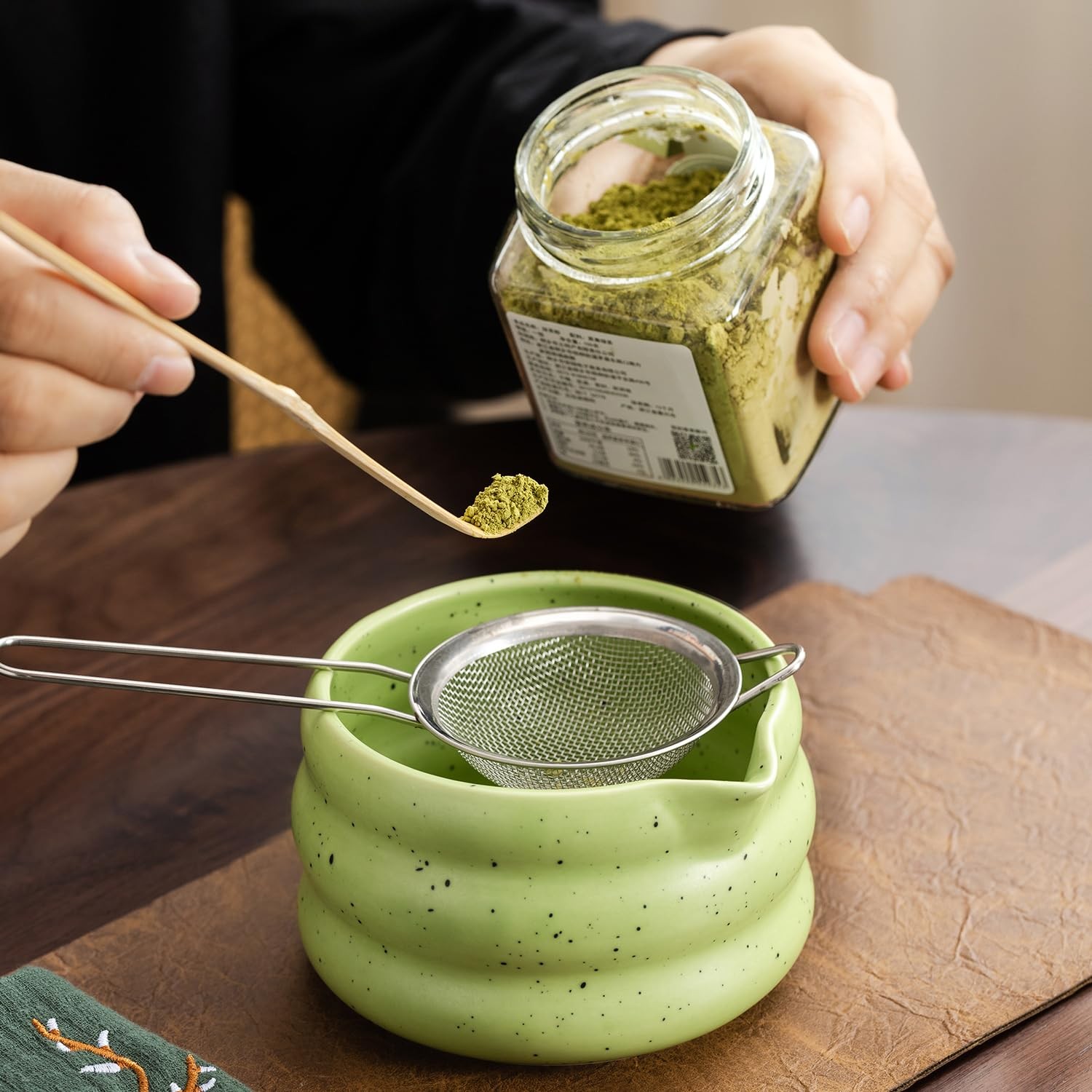 7Pcs Japanese Matcha Tea Set, Matcha Kit with Matcha Bowl (with Pouring Spout…