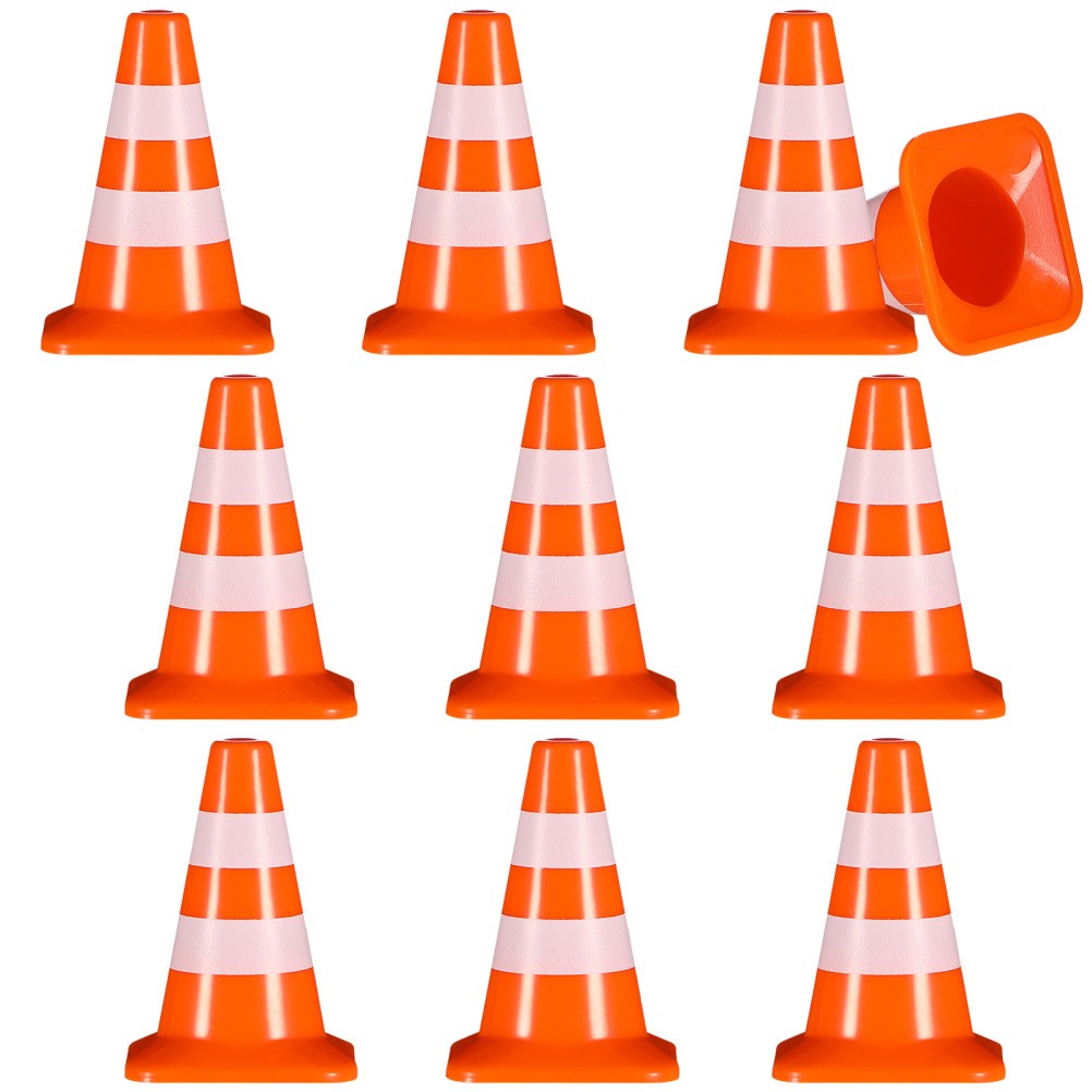7pcs Miniature Traffic Cones Kindergarten Teaching Traffic Sign Toys
