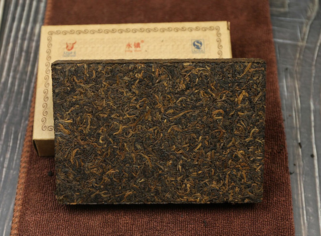 250g Authentic Yunnan Lincang 2024 Mellow Royal Court Pu’er Tea Ripe Tea Brick