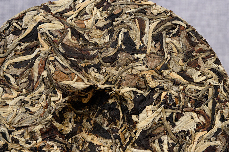 Yunnan White Tea Old Tree Moonlight Mei Ren Natural Healthy 357g Cake