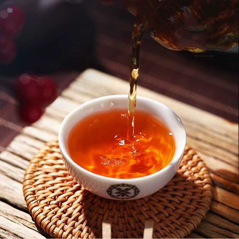 500g Hei Cha 8218 Wuzhou Liu Pao Tea Jiao Cang LiuBao Black Dark Tea Basket
