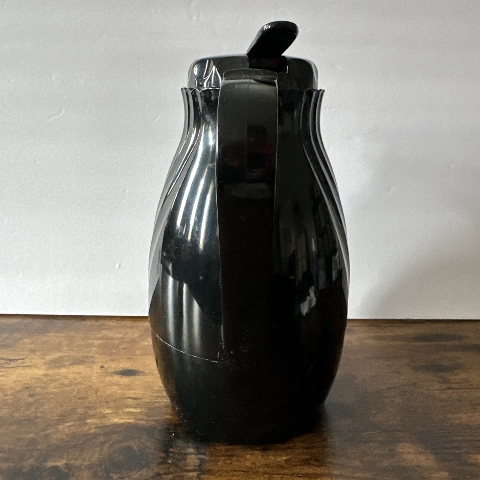 Coffee Tea Twist And Serve 40 Oz Resteraunt Seving Container Used