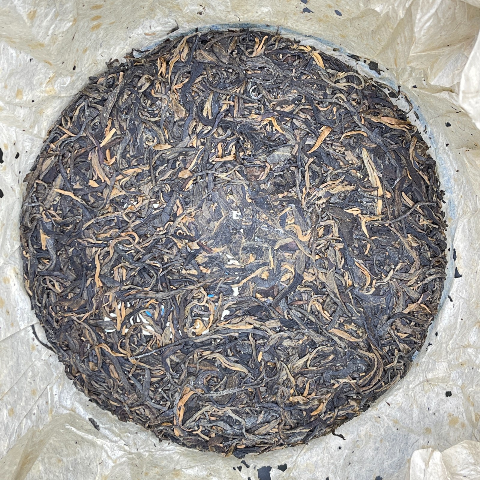 Aged Raw Puer Tea Cake – Vintage Style “Big Blue Mark” Wrapper-357g