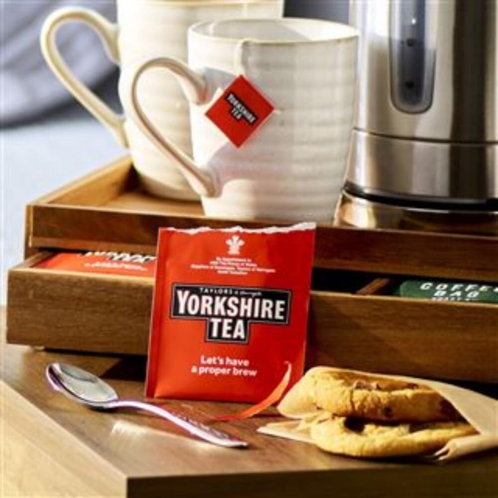 High Caffeine Yorkshire Red Tea – 6 Packs of 160 Teabags for Every Occasion