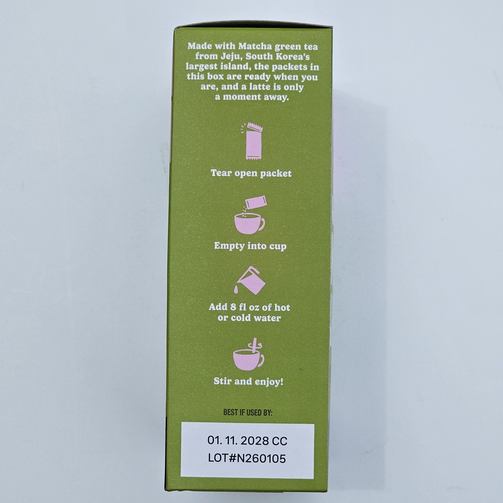 Trader Joe’s Instant Jeju Matcha Latte Packets 10 Count Per Box 7.76 oz (220 g)