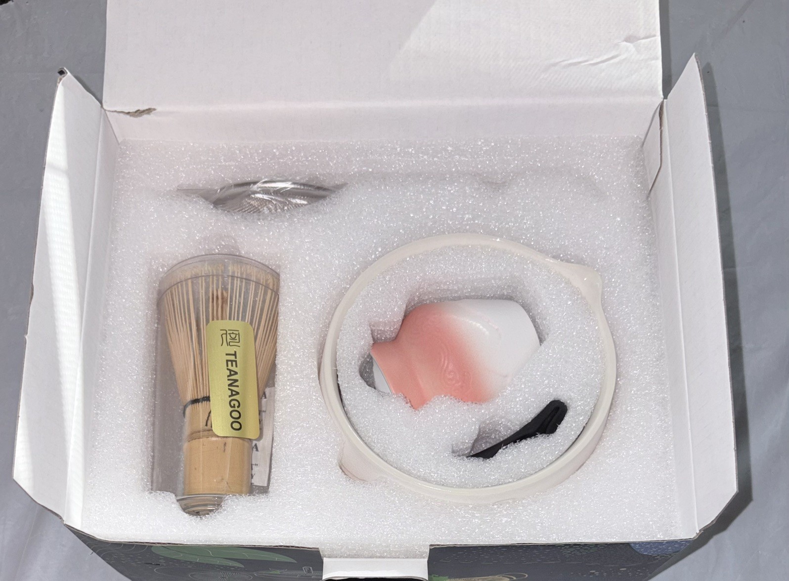 TEANAGOO Pink Matcha Whisk Set, 7 Pcs Matcha Set with Holder/Scoop/Sifter,