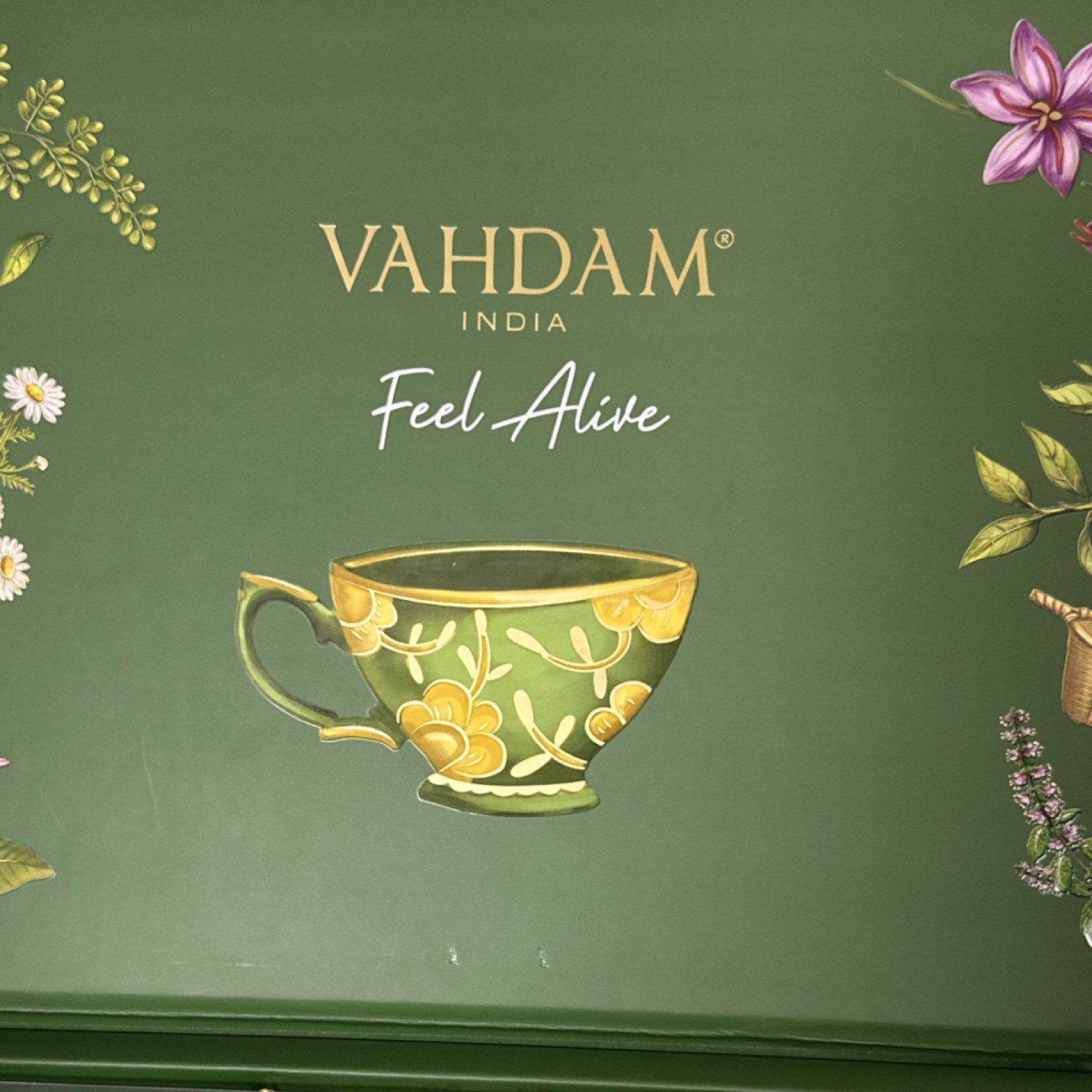 Vahdam Assorted Sampler Green Tea 36 Bags Mint Lemon Ginger Chamomile Citrus