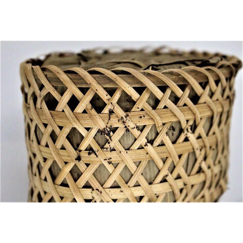 1980’s Liu An Anhui Province 500 g basket Tea with old ginseng flavor Raw (Sheng