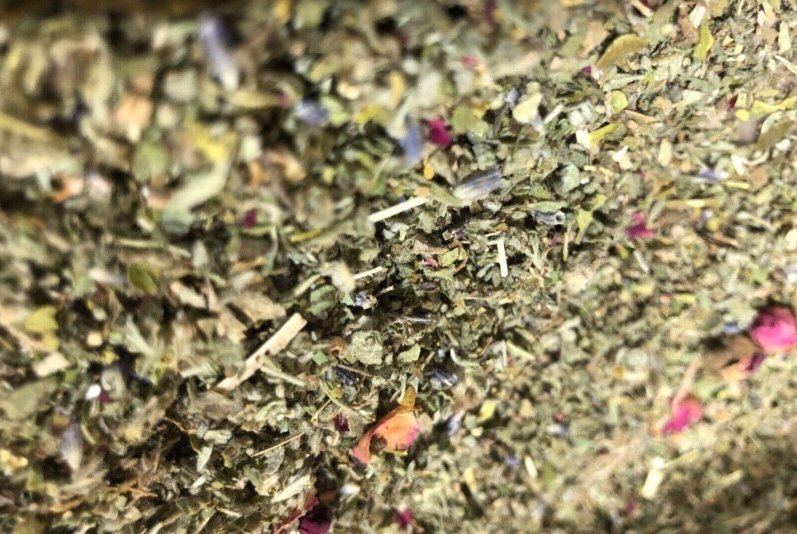 No.58 Blend Lemon Balm Uva Ursi Mullein Lavender Passionflower +Plus More Herbs!