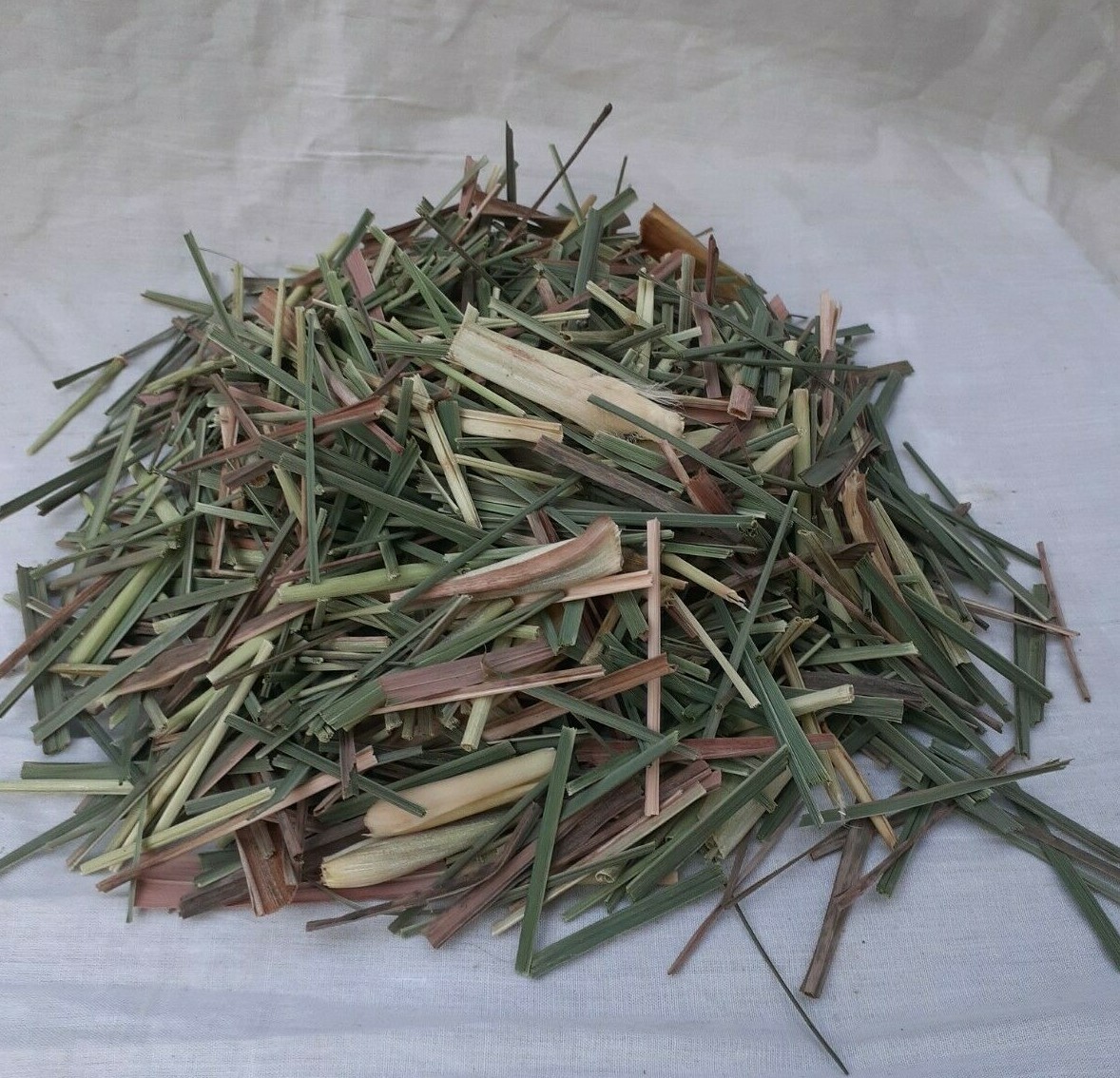 Ceylon Natural Dried Lemongrass Leaves for Herbal Tea Cetronella Cymbogon 100g