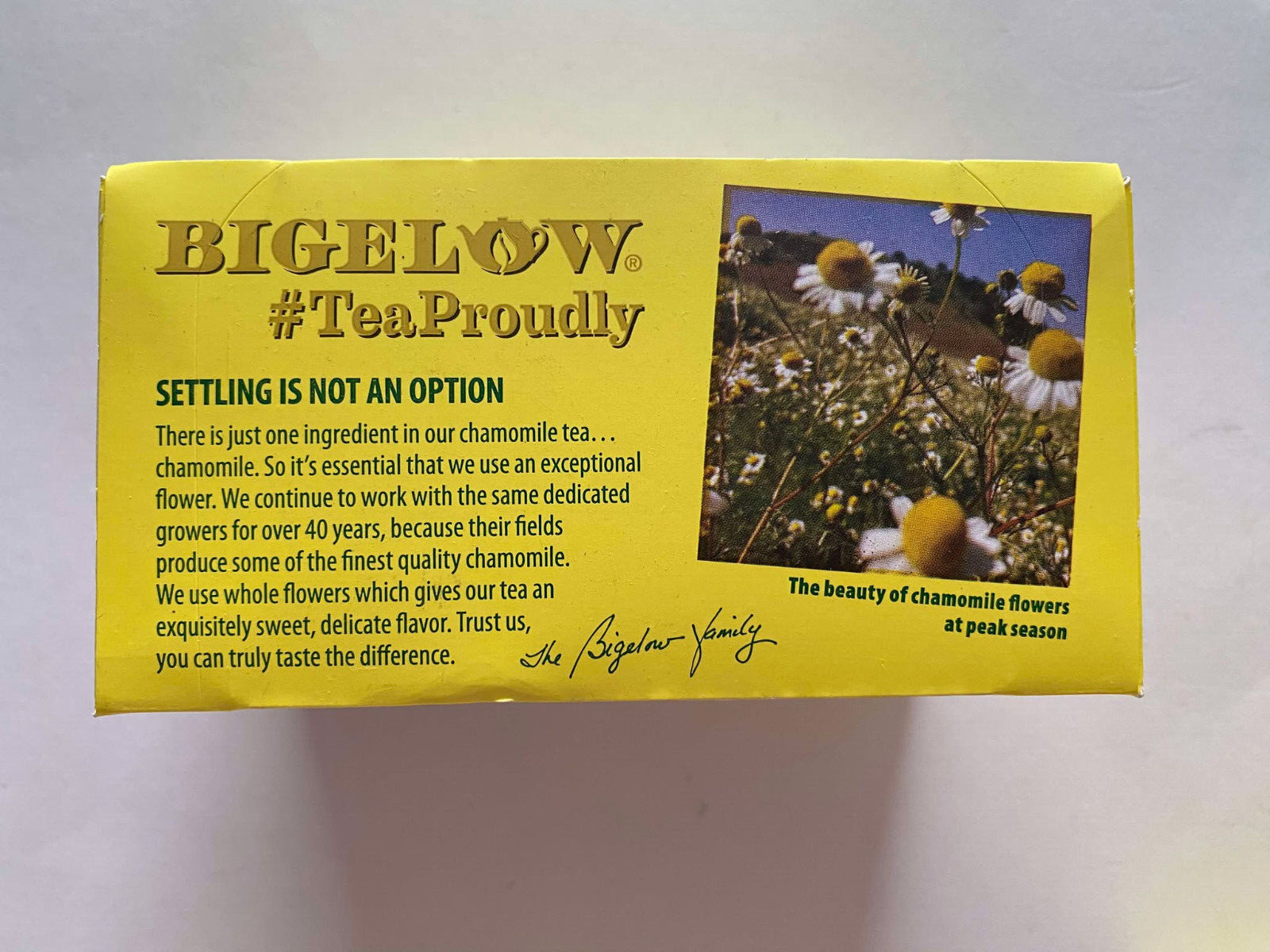 (Lot of 4 ) Bigelow Cozy Chamomile Herbal Tea ( 20 bags each box ) EXP:03/2027