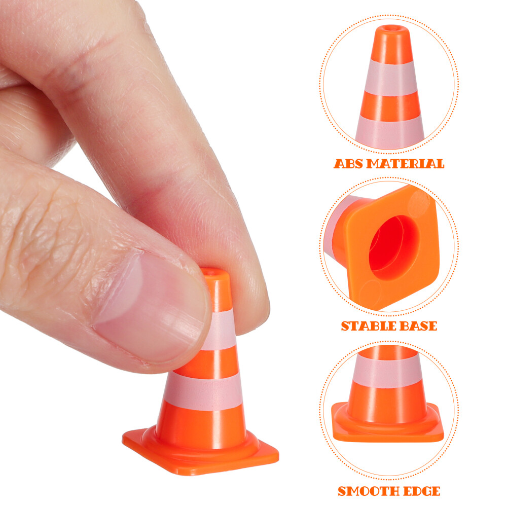7Pcs Construction Toys Road Sign Toddler Mini Traffic Cones Street Signs