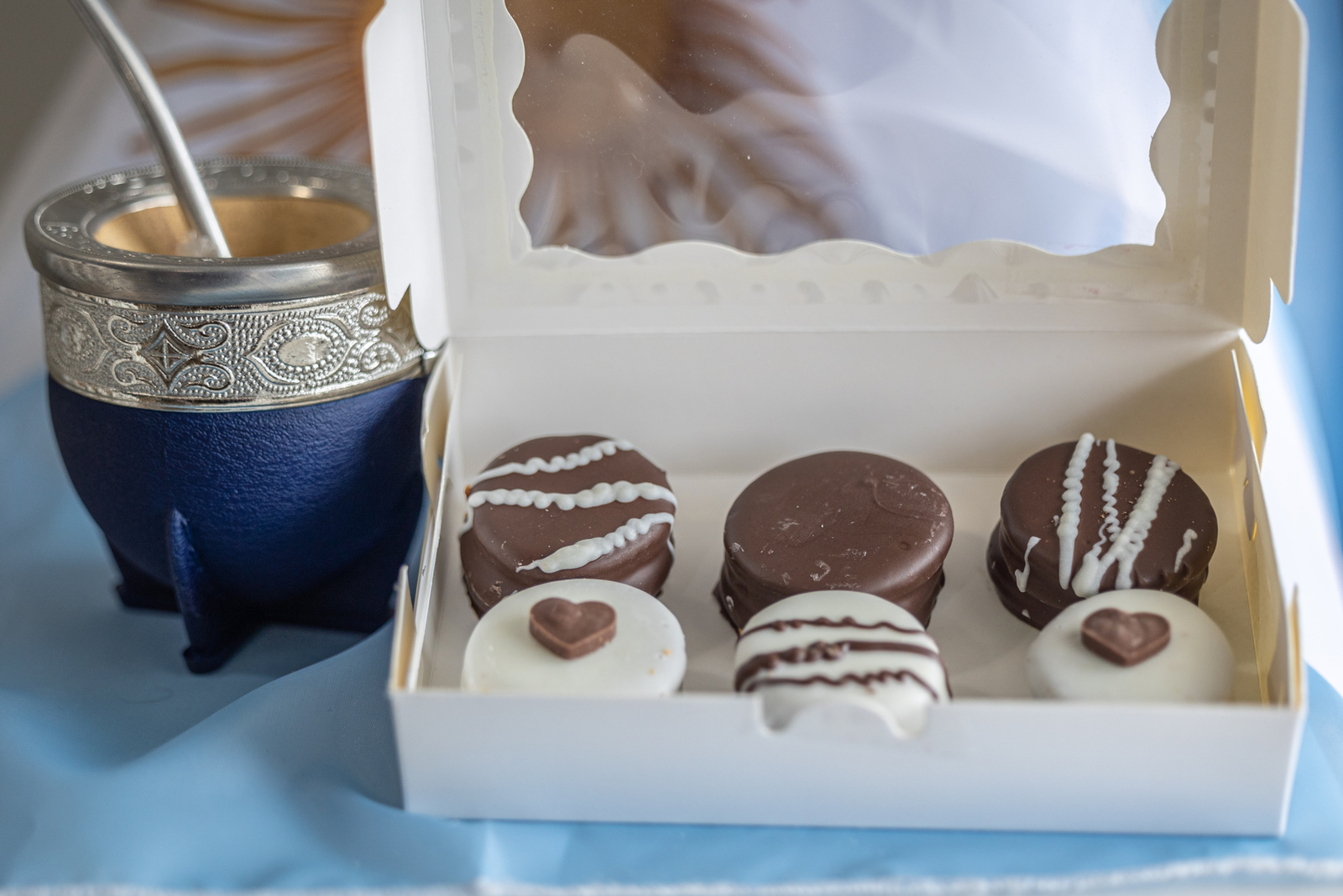 Traditional Argentine Alfajor