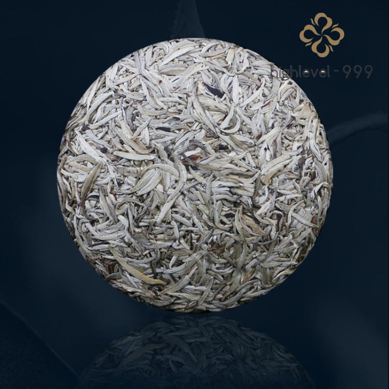 357g Authentic Yunnan High Mountain 2020 Rich Aroma Silver Needle White Tea Cake