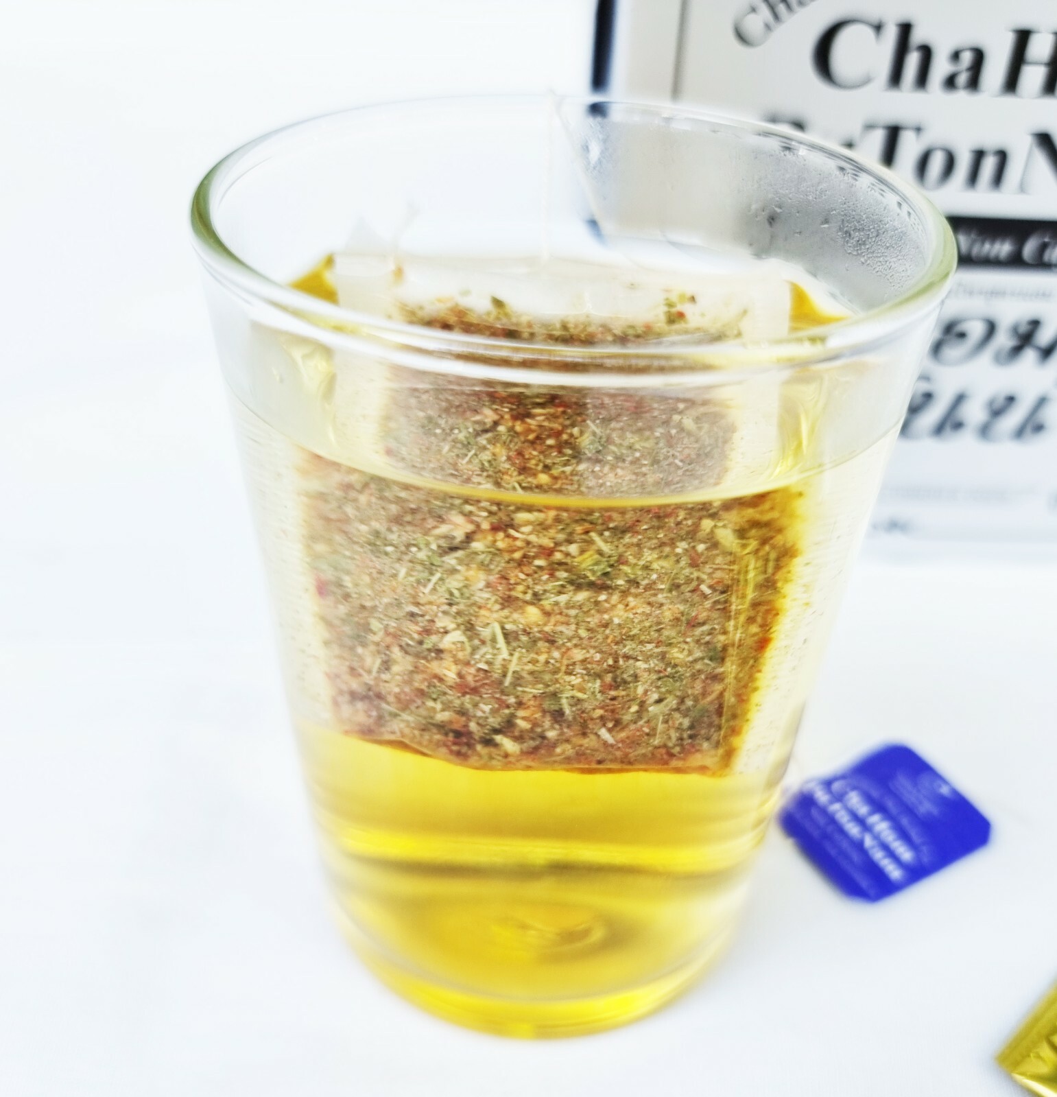 CHAHOM PuTonNam Thai Herbal Tea Non-Caffeine Formula1 2grams/50 tea bags