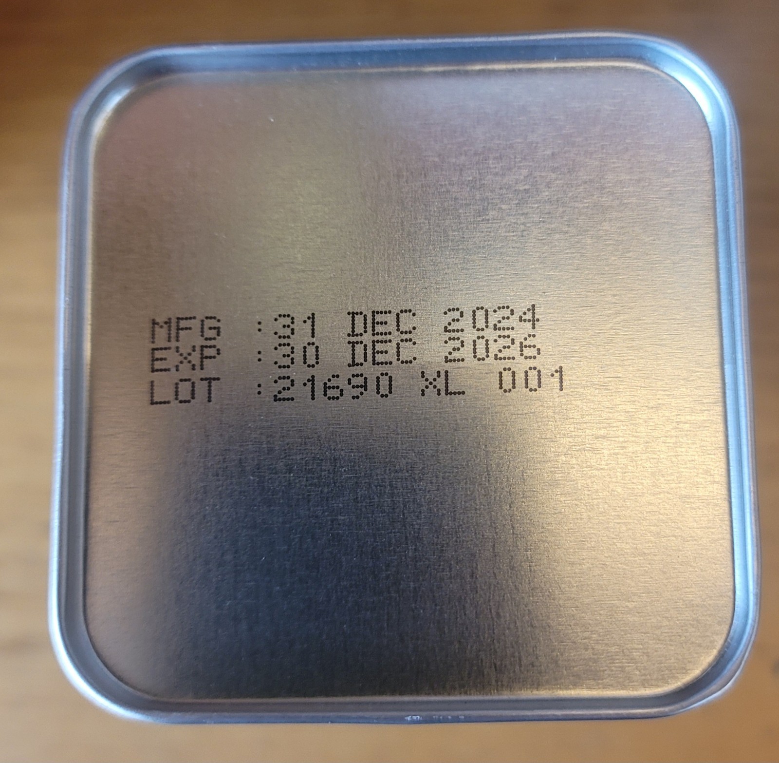 Coffee Bean & Tea Leaf Iced Tropical Passion Tea Tin 18 Ct. Instock NOW