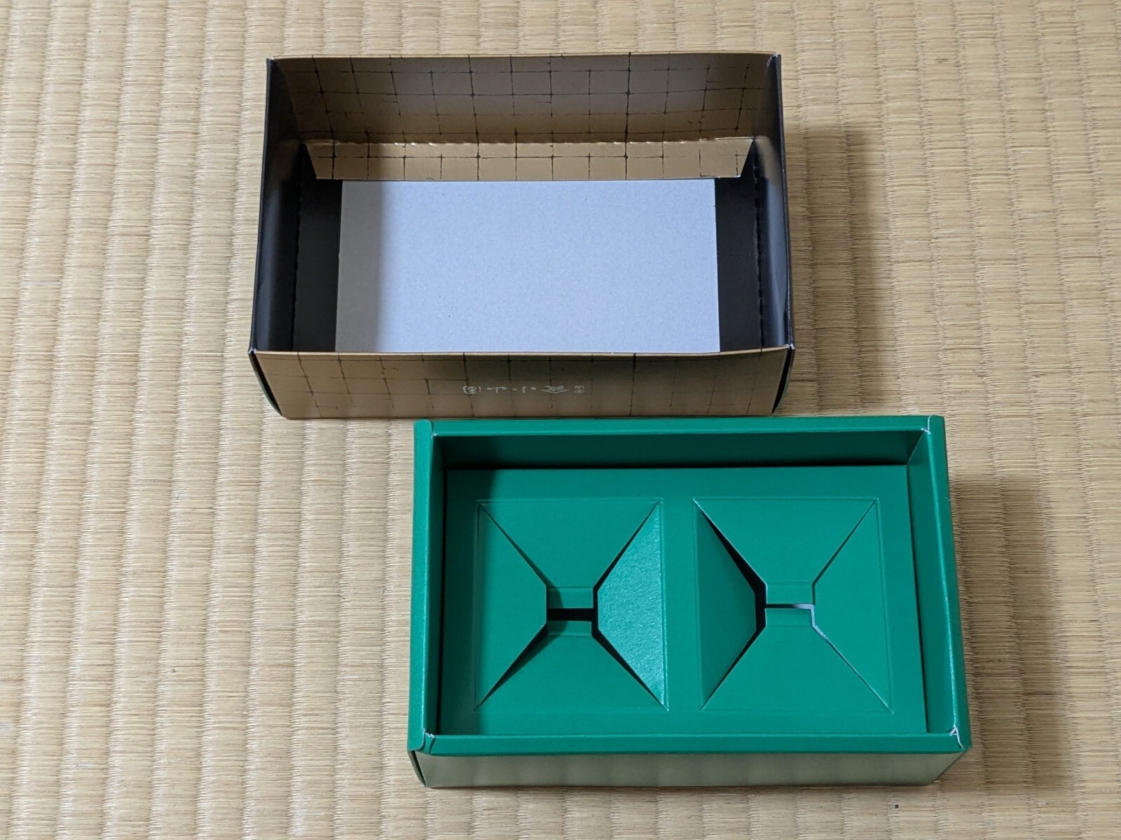 Japanese Matcha Yamamasa Koyamaen – ” Original Box Only ” for 30g Can × 2