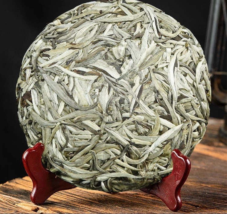300g FuDing White Tea Cake Silver Needle Bai Hao Yin Zhe Beeng tea