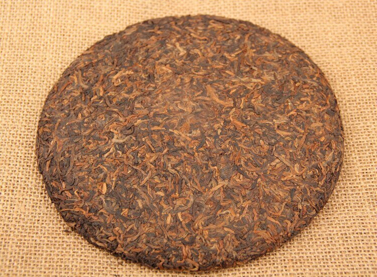2017 Yunnan Puer GongTing Golden Bud Pu-erh Tea Cake 357g Pu’er Cooked Ripe Tea