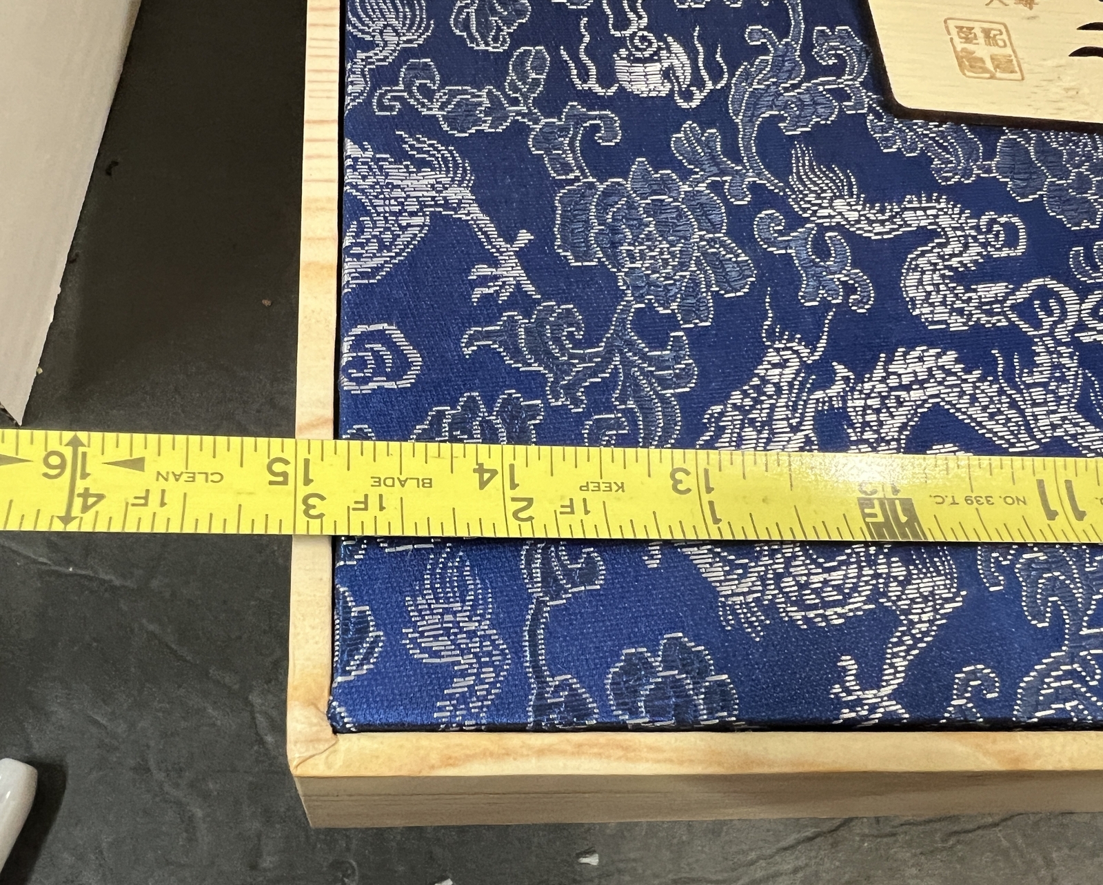 Chinese Handmade Tea 4 Tinplate Canister in Wooden Case Box