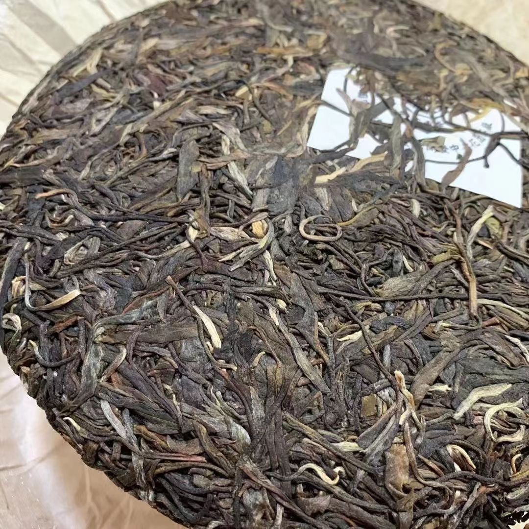 2003 Yunnan Raw Puer Tea Banzhang Qizi Pu-erh Raw Tea Cake Aged Pu Er Tea 357g