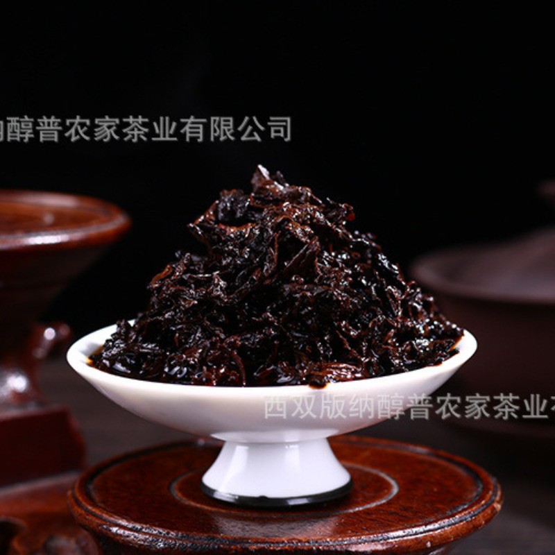 200g 2014 Yunnan Menghai High Mountain Pu’er Tea Ripe Tea Cake Tea