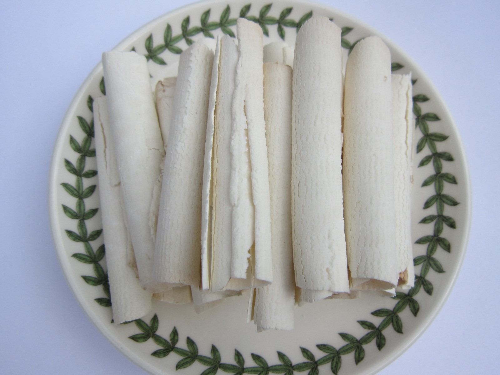 Poria Mushroom – Fu Ling 백복령(白茯苓) from 100% Nature, Wild Crafted