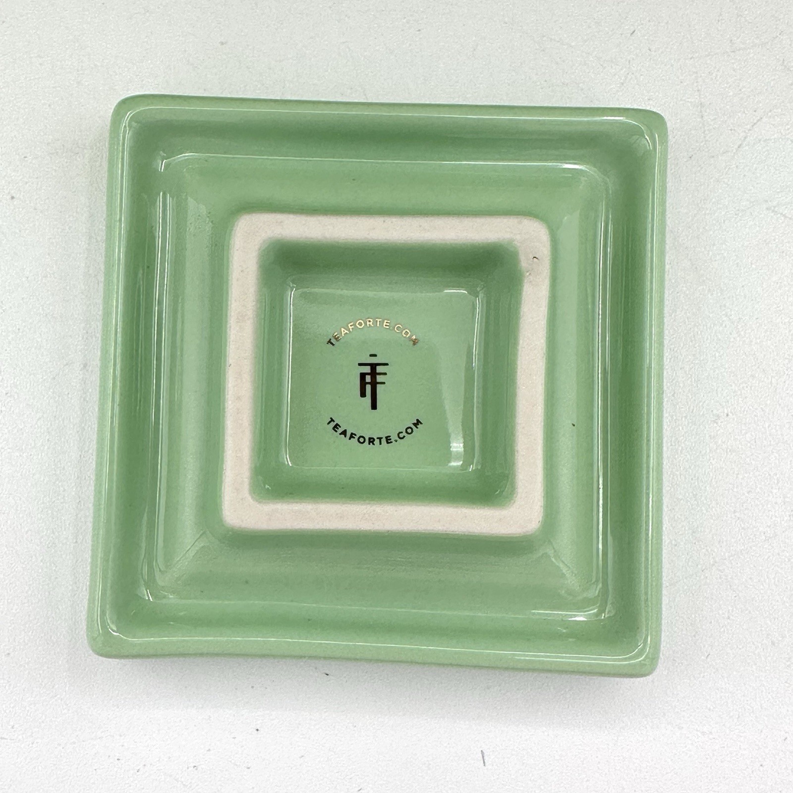 Tea Forte Fleur Gift Set with Cafe Cup Tea Tray and 10 Handcrafted Tea Infusers