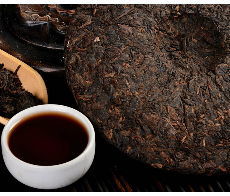 1999 Yunnan Tong Qing Hao Pu-erh Tea Cake Yiwu Mt. Old Tea Ripe Puer Cooked 357g