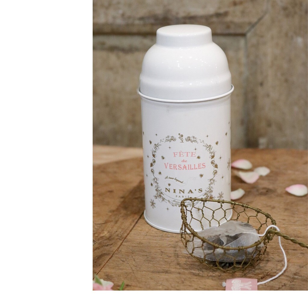 Nina’s Paris, Fête de Versailles French Loose Tea in White Gift Tin, 2.82 Oz