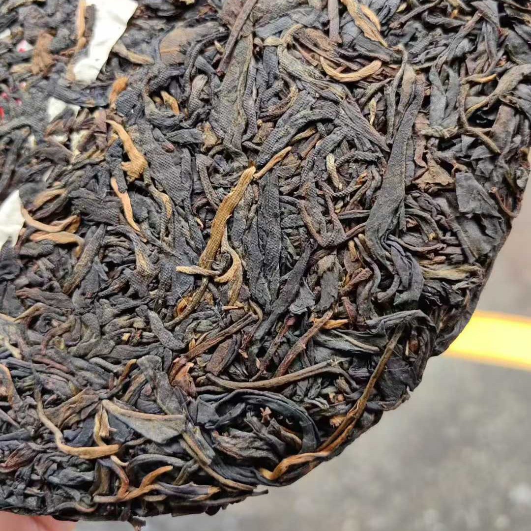 2003 Aged Raw Pu-erh Tea Cake (357g) – Premium Jingmai Ancient Tree