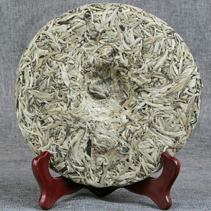 Premium Raw Pu erh Silver Needle Ancient Tree Natural Healthy Tea