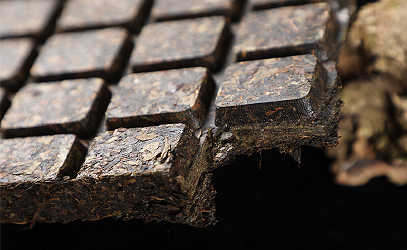HE ZHUANG CHA 2018 China Anhua Baishaxi Instant Dark Tea Shortcut Brick Tea 450g