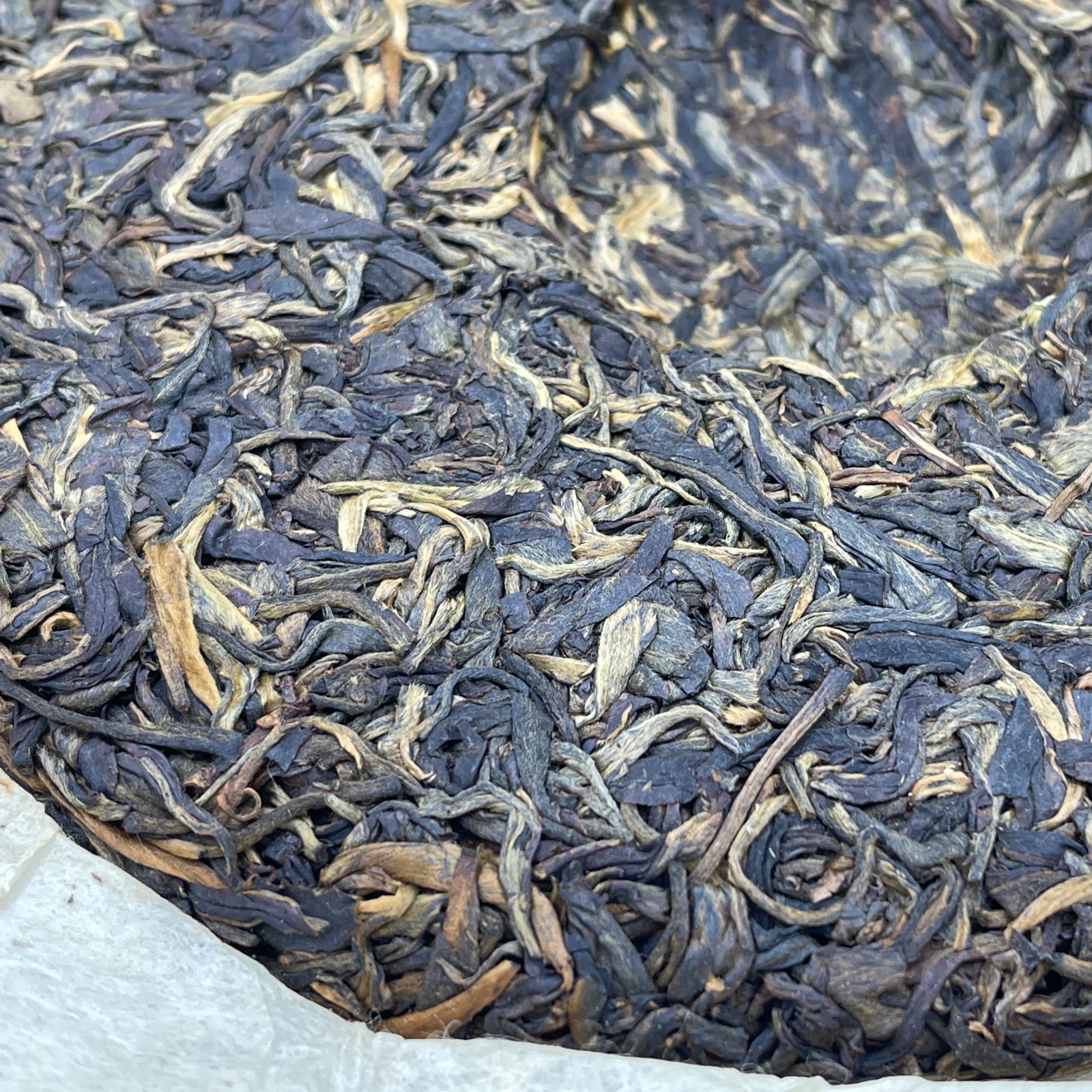 2013 Guoyan Xishuangbanna Laobanzhang Raw Pu-erh Tea Cake, 400g, from Yunnan