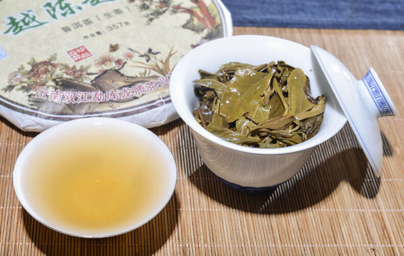 2014 Yr YunNan Pu-erh Mengku YUE CHEN YUE XIANG Raw Tea Qizi Bing Puerh 357g