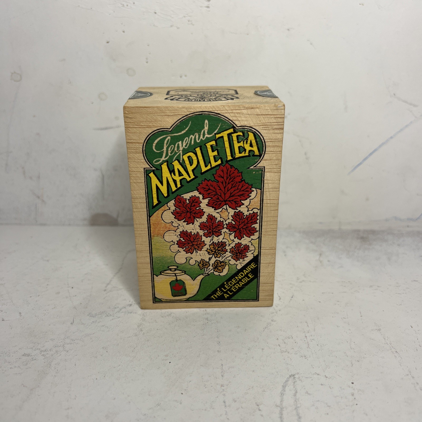 Mlesna Legend Maple Tea Wooden Box – Pure Ceylon Black Tea – 12 Tea Bags 24g