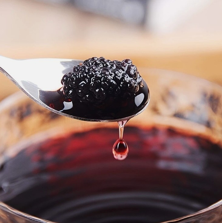 President Dried Black Mulberries 10oz Fruit Tea Sun-dried Mulberries Snack Vegan