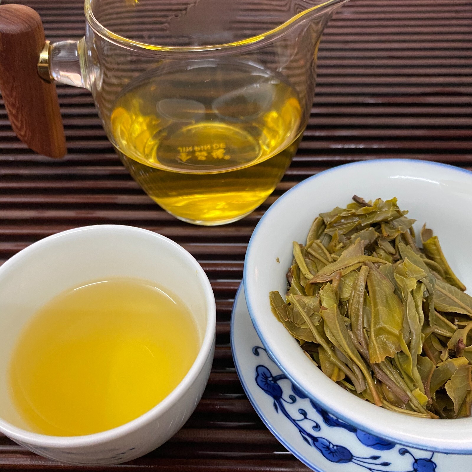 Pu-Erh tea,2020,班章老樹 Seven Star Peacocks-Banzhang Old Tree,357g,Raw