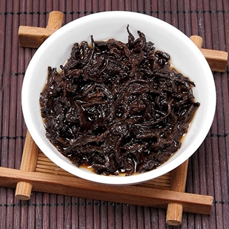 Chen Xiang * 2013 Year Yunnan LongRun Tea Aged Pu-erh Tea Cake Pu’er Ripe 357g