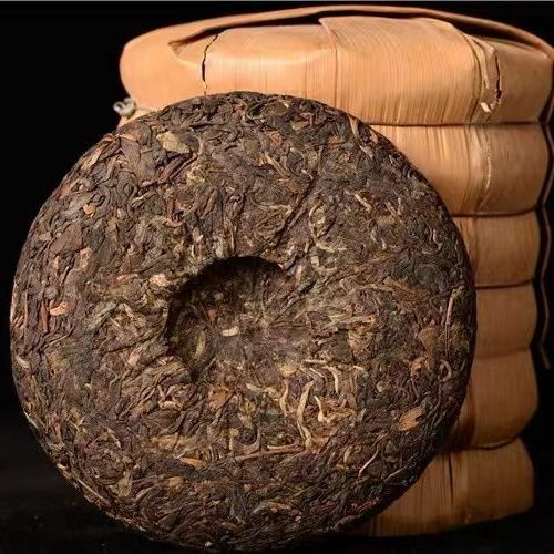 1999 Yunnan Song Pin Hao Yiwu Mountain Old Tree Puerh Tea Raw Pu’er Tea 400g