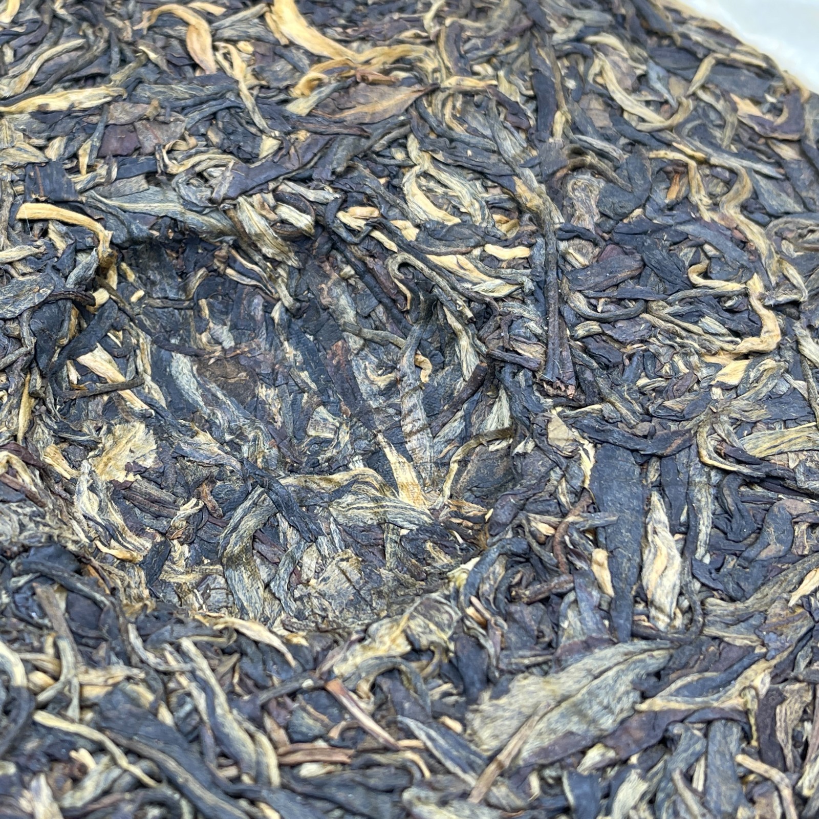 2013 Guoyan Xishuangbanna Laobanzhang Raw Pu-erh Tea Cake, 400g, from Yunnan
