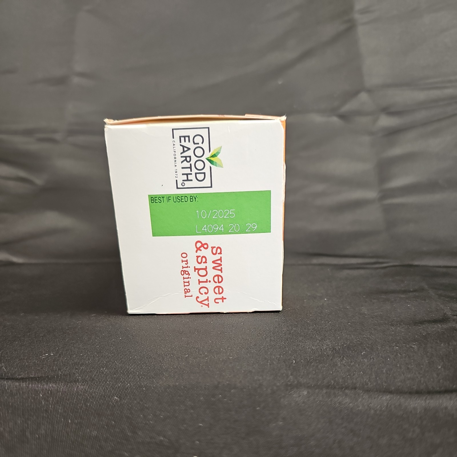 Good Earth Original Herbal & Black Tea Sweet & Spicy 18 Bags