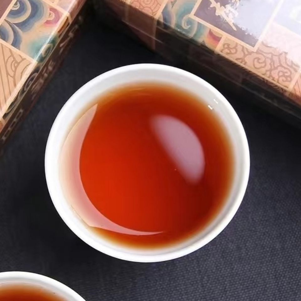 Haiwan Tea Yunnan Puerh Tea 2018 First Grade Loose Ripe Puer Tea 250g LAOTONGZHI