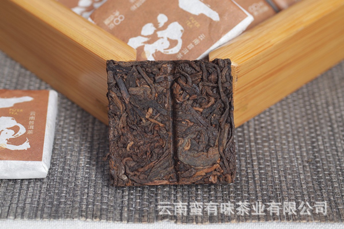 500g Yunnan Ancient Tree Pu’er Tea Ripe Tea Mellow Aroma Bulk Small Square Piece